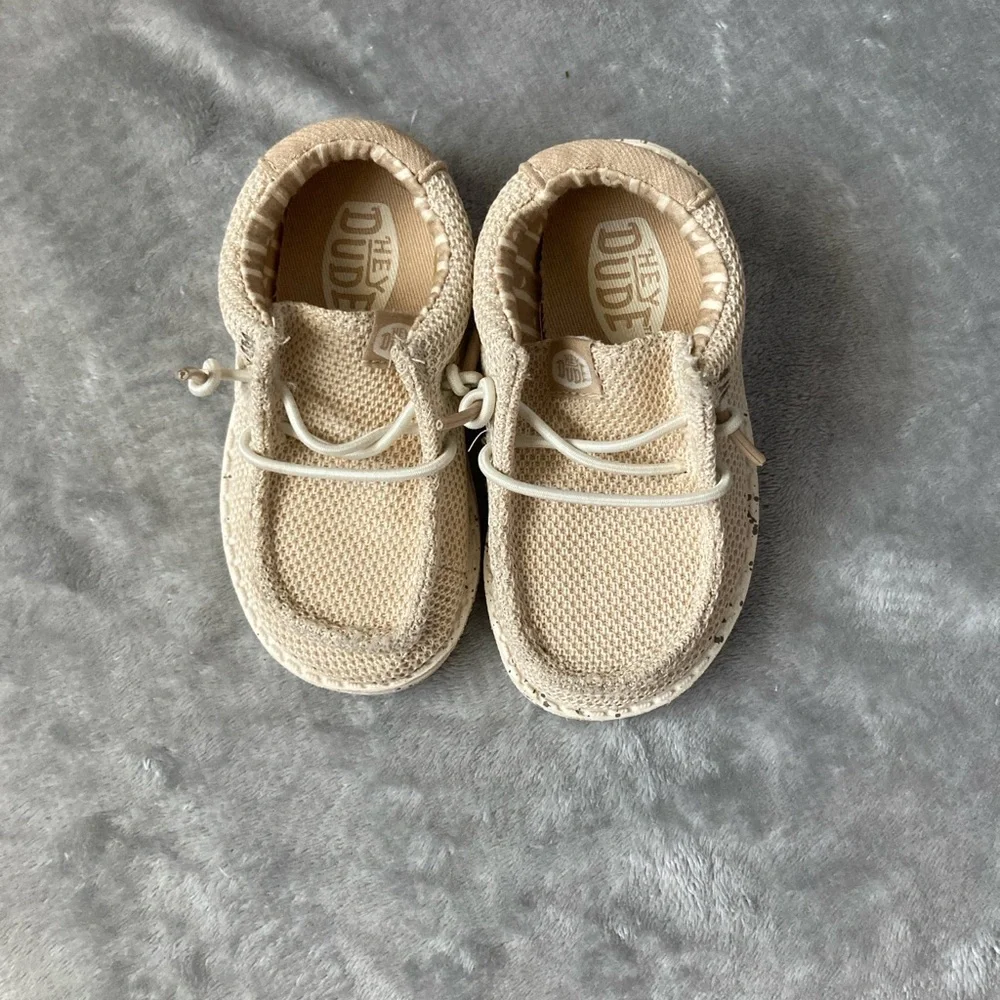 Hey Dude lightweight moccasins